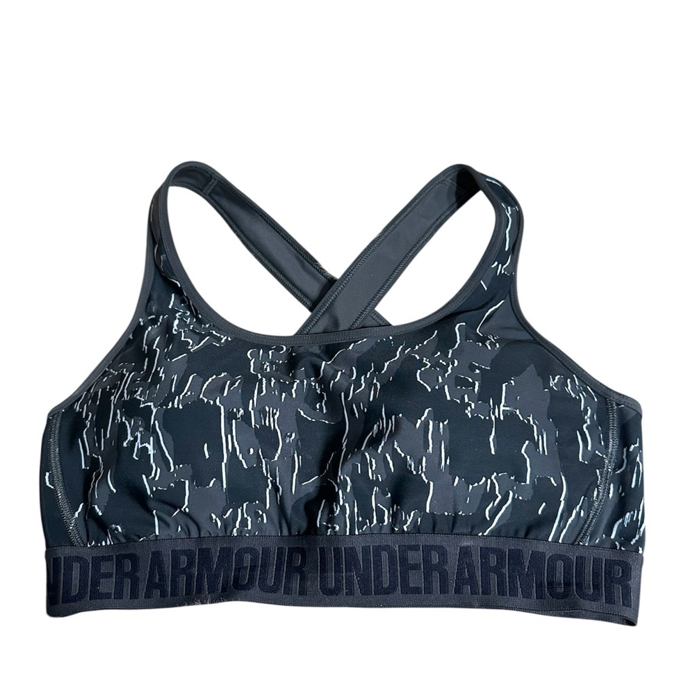 Under Armour Women's padded gray and Black Sports Bra